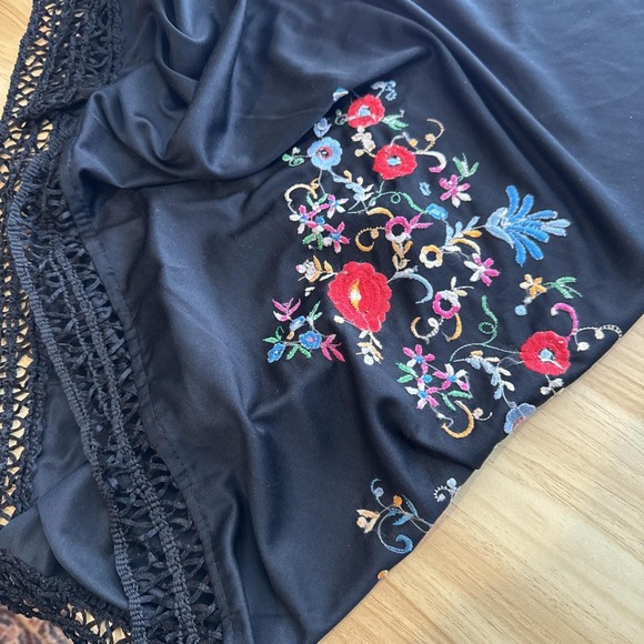 VTG Black Polyester Floral Embroidery Piano Triangle Shawl‎ Boho Hippie Shrug main image 7
